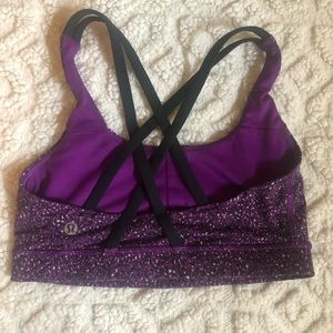 LIKE NEW Lululemon Sports Bra Sz 4